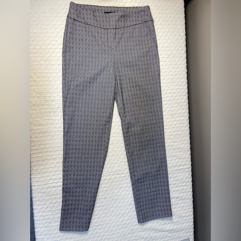 Hilary Radley Gray Patterned Women's Pants